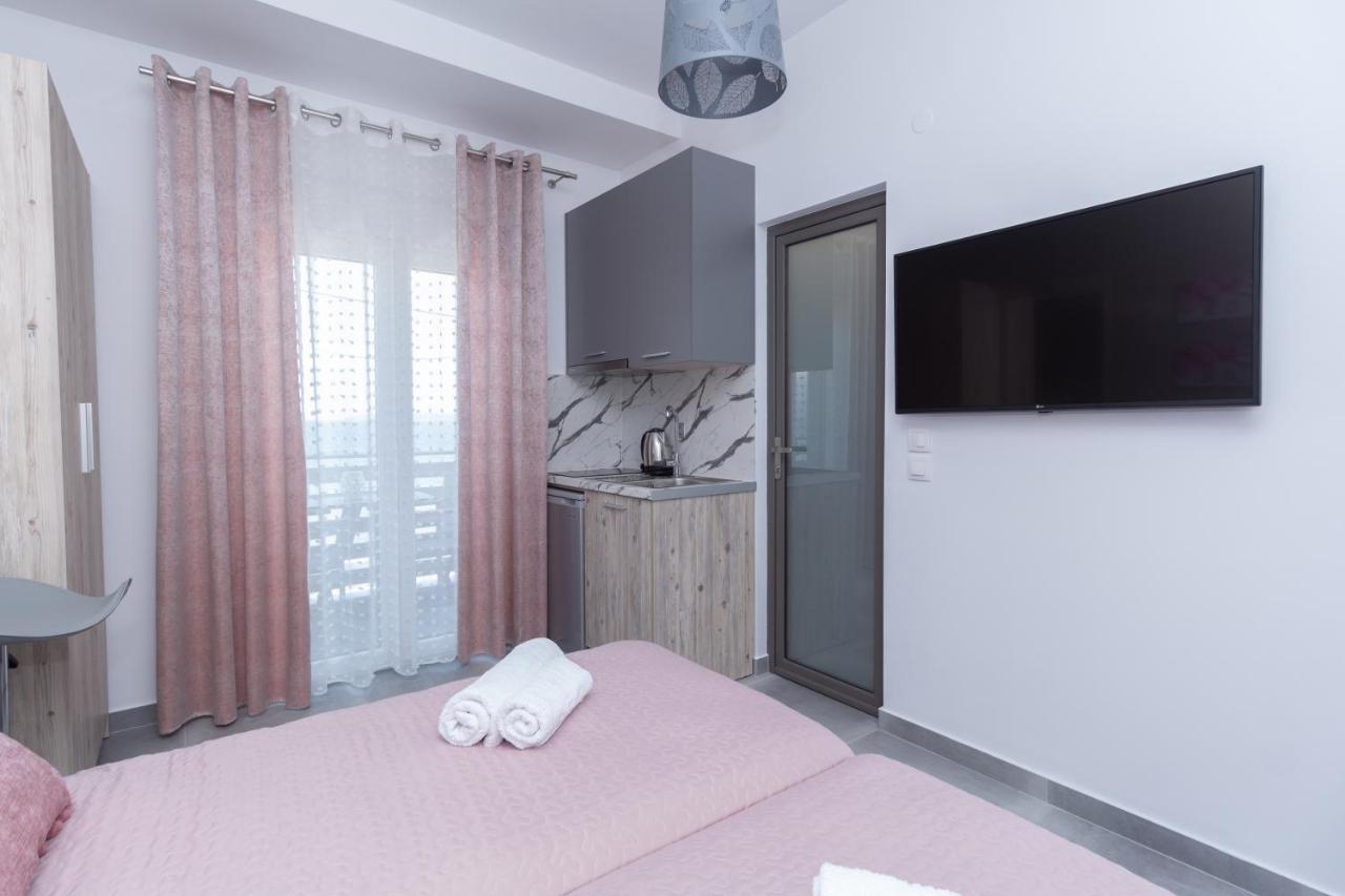 דירות נאה רודה Golden Seaside 1 מראה חיצוני תמונה